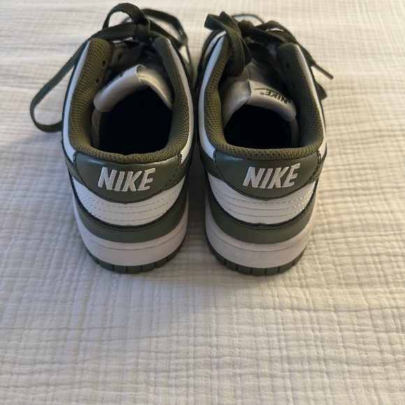 Nike dunks - Picture 4 of 5